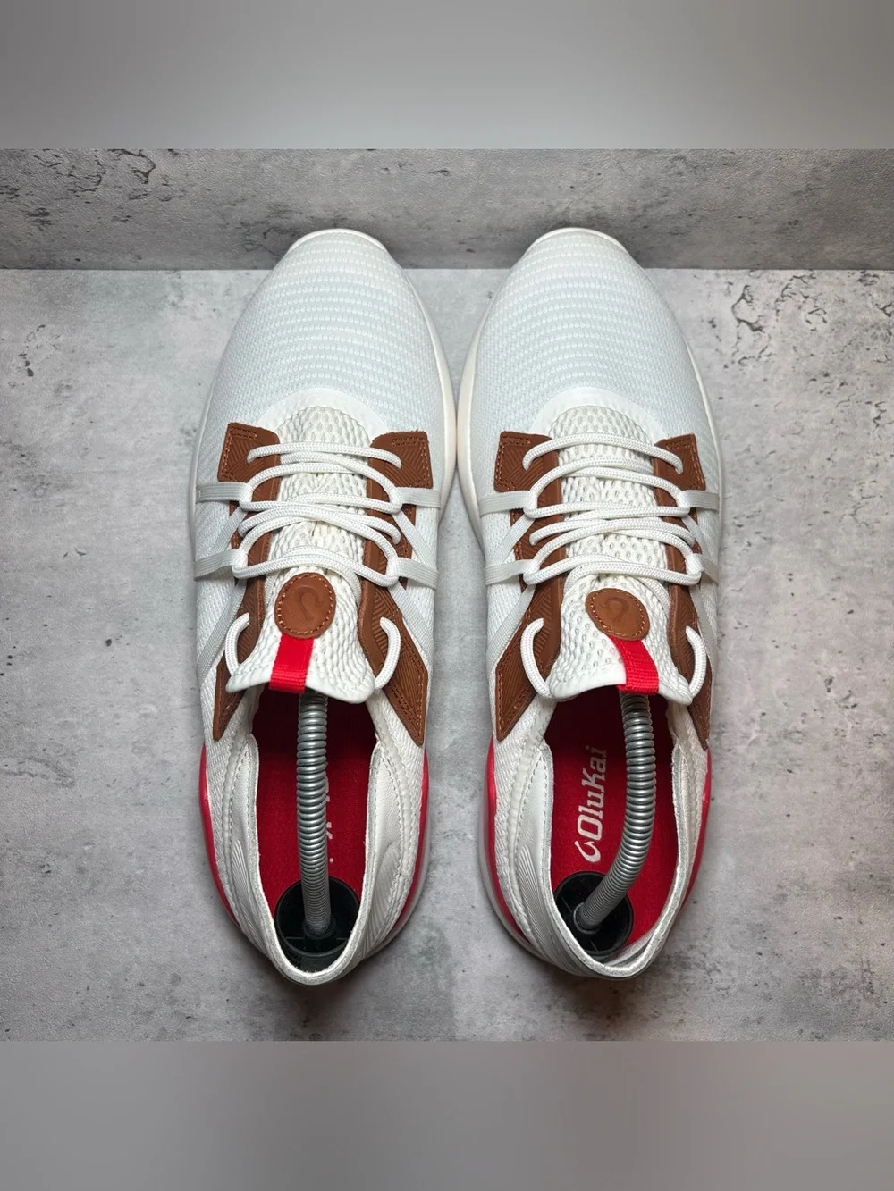 NEW OluKai Mio Li Sneakers Mens 11 Bright White/Red Lava Athletic Mesh Shoes